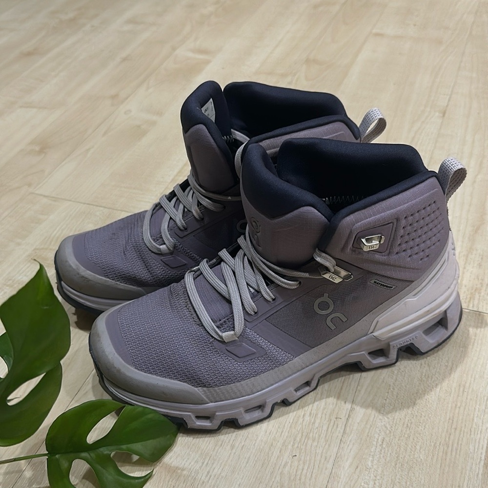 OnCloud 2 Waterproof Hiking Boots